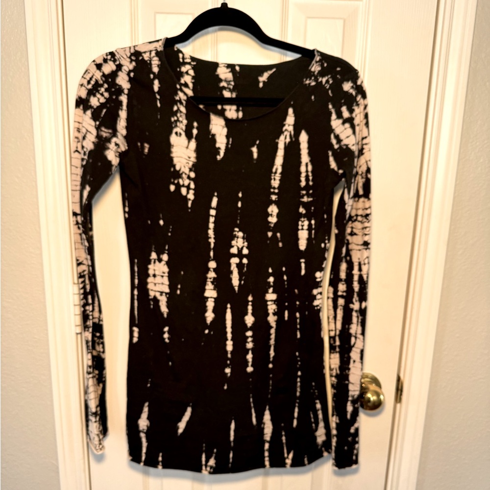 Hard Tail Forever Long Skinny Tunic Tee Black and Tan Tie Dye size Small